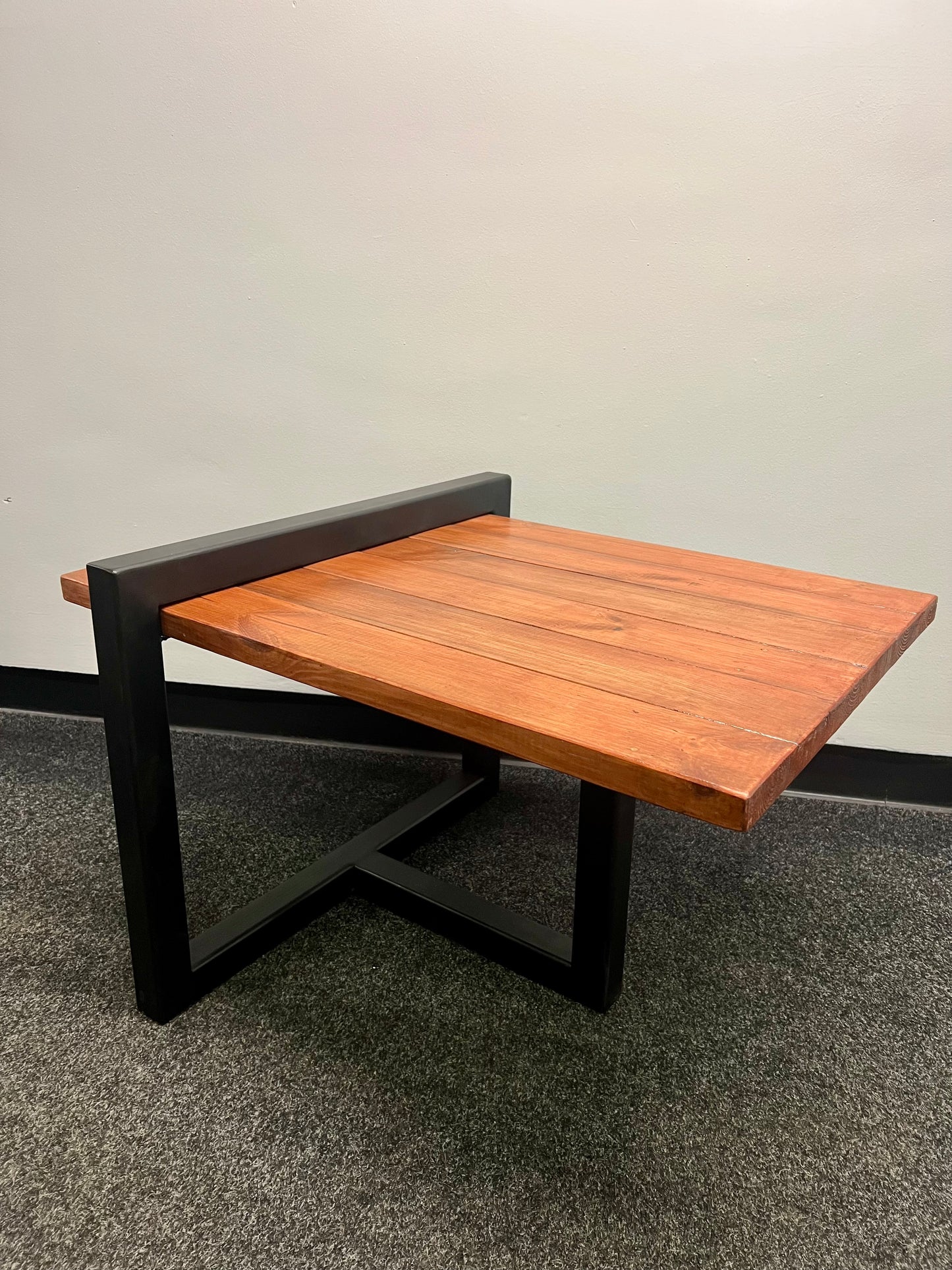 Minimalist Table