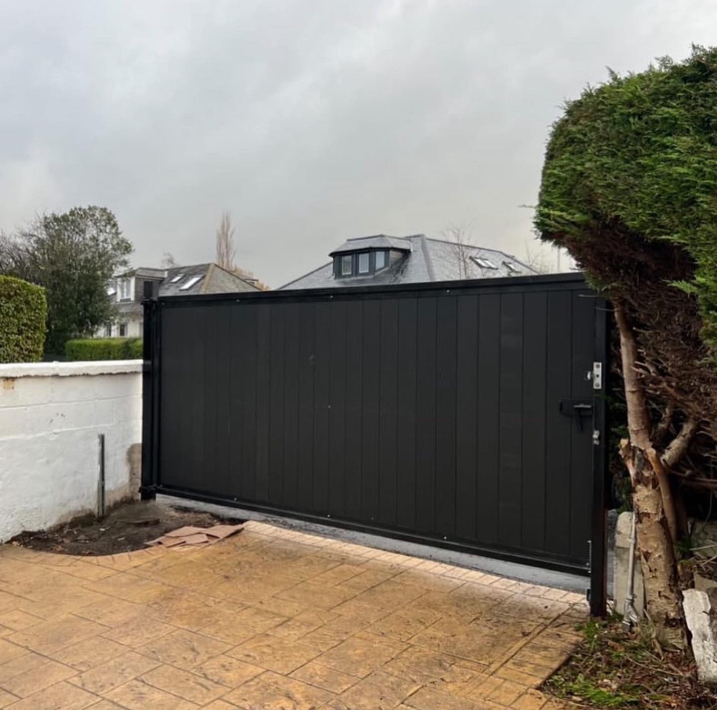 Infill Panel Gates