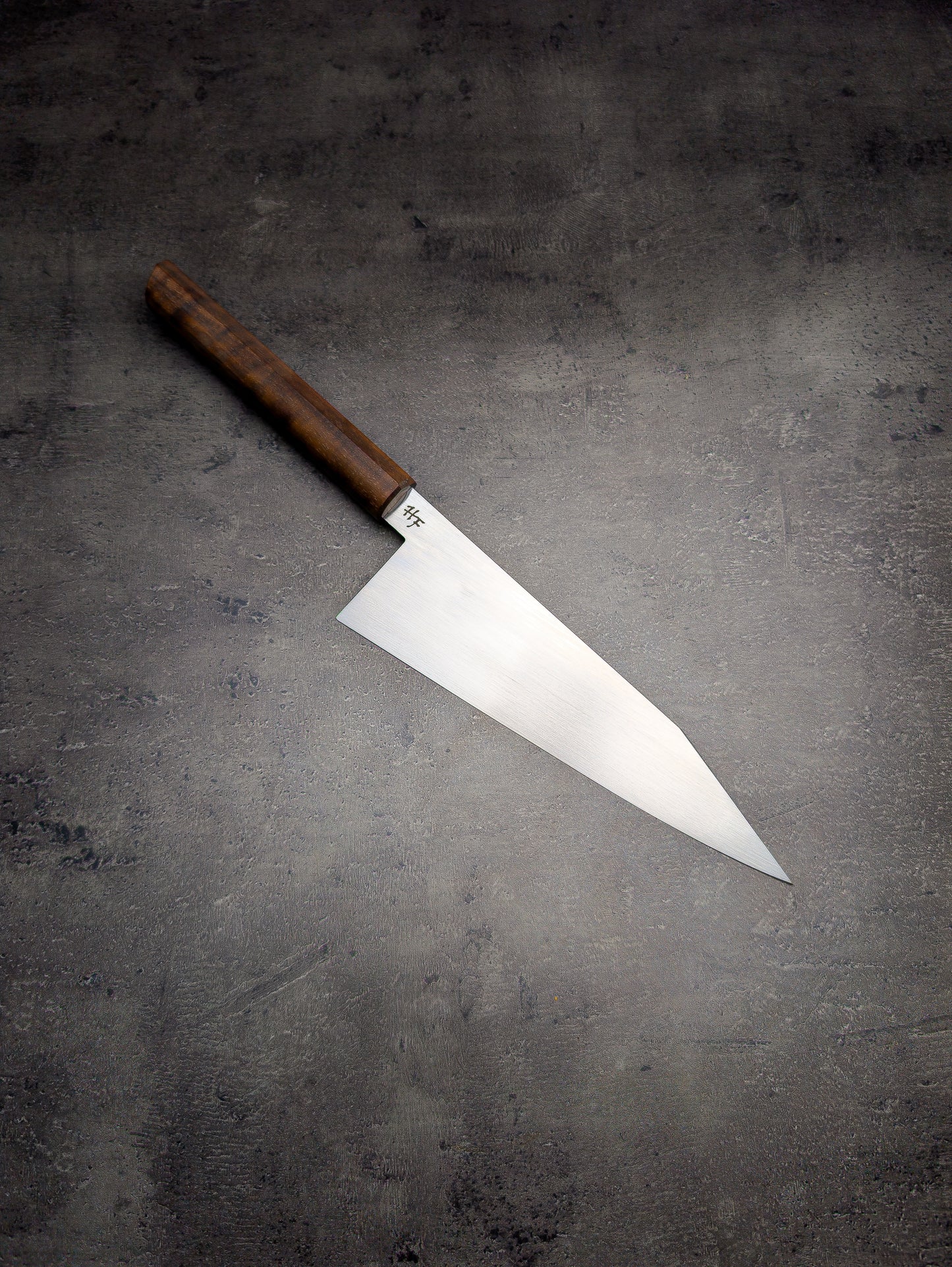 The MK-I Carbon
